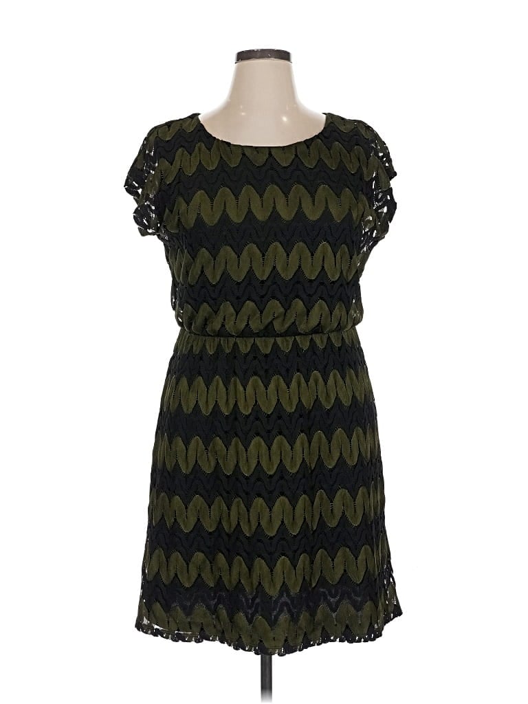 Pre-owned Auw Casual Dress In Green
