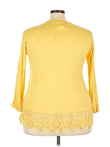 Simply Irresistible 3/4 Sleeve Blouse (view 2)