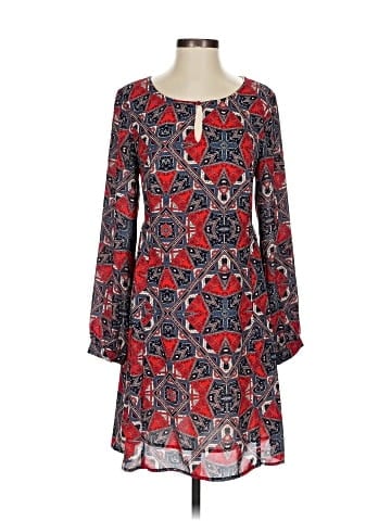 Paper Crown Casual Dress (view 1)