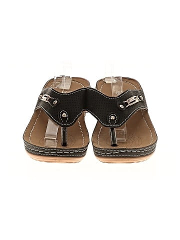 Unbranded Flip Flops (view 2)
