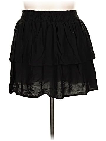 No Boundaries Casual Skirt (view 2)