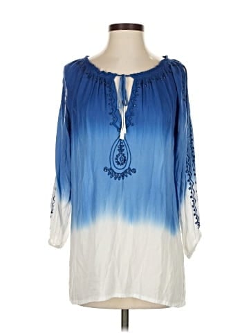 Cool Change 3/4 Sleeve Blouse (view 1)