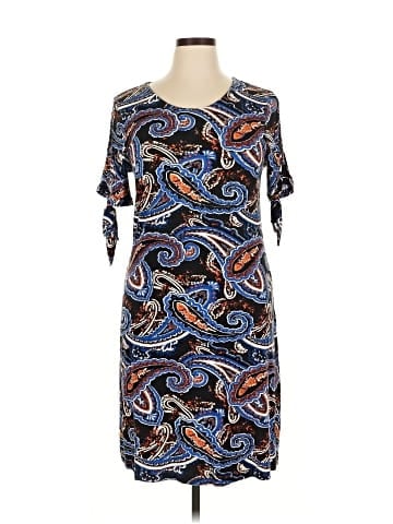 Carmen Carmen Marc Valvo Casual Dress (view 1)