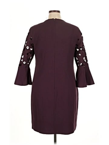 Elie Tahari Casual Dress (view 2)