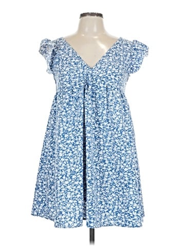 Unbranded Casual Dress (view 1)