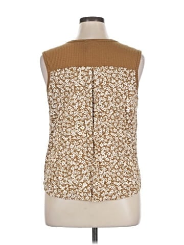 Daytrip Sleeveless Blouse (view 2)