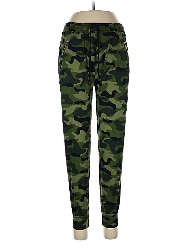 Pre-owned Indero Casual Pants In Green