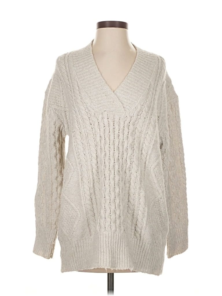 Pre-owned John & Jenn Pullover Sweater In White