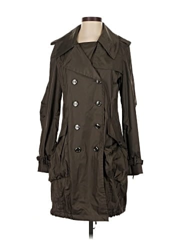 Burberry Trenchcoat (view 1)