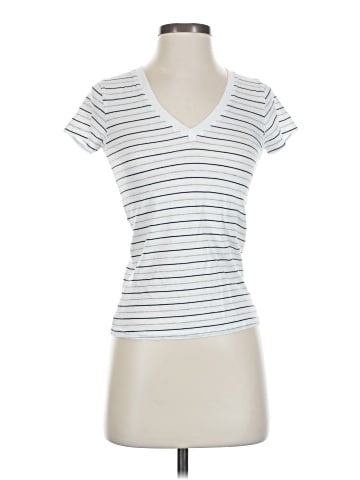 Vince. Short Sleeve T-Shirt (view 1)