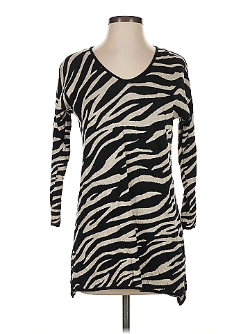 Dana Buchman Pullover Sweater (view 1)