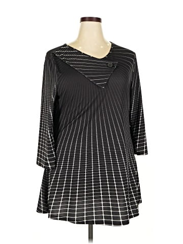 Lily by Firmiana 3/4 Sleeve Blouse (view 1)