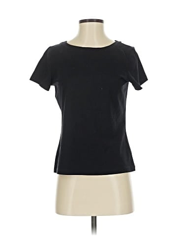 Amanda Smith Short Sleeve T-Shirt (view 1)