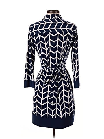 Donna Morgan Casual Dress (view 2)