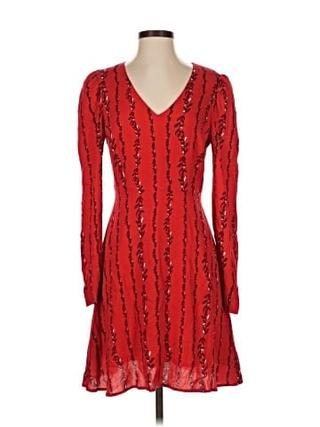 a loves a Cocktail Dress (view 1)