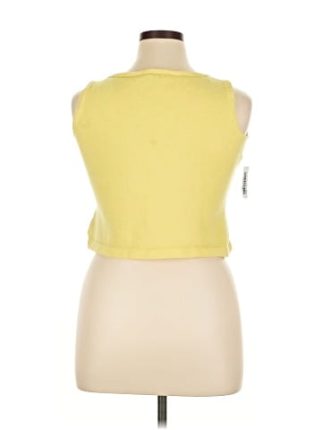 St. John Collection Sleeveless Top (view 2)