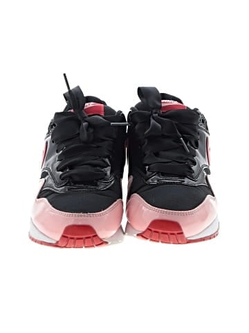 Nike Sneakers (view 2)