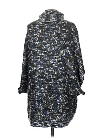 parkhurst Poncho (view 2)
