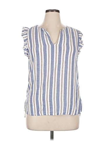 Romeo & Juliet Couture Sleeveless Blouse (view 1)