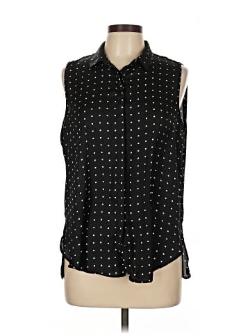 Zara Basic Sleeveless Button-Down Shirt (view 1)
