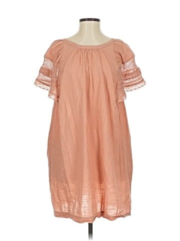 Old Navy Casual Dress (view 1)