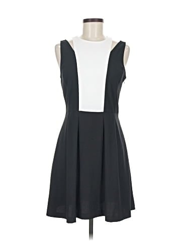5/48 Casual Dress (view 1)
