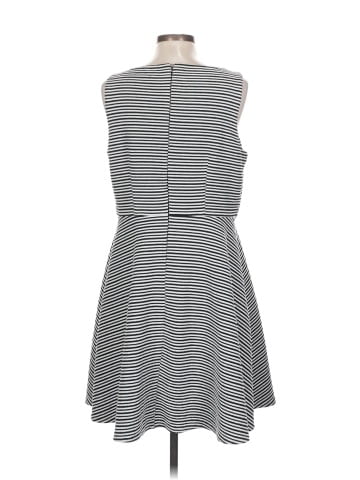 Elle Casual Dress (view 2)