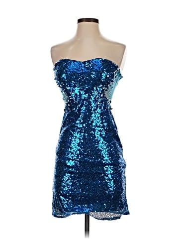 Jump Apparel by Wendye Chaitin Cocktail Dress (view 1)