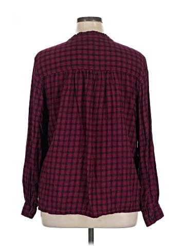 Gap Long Sleeve Button-Down Shirt (view 2)