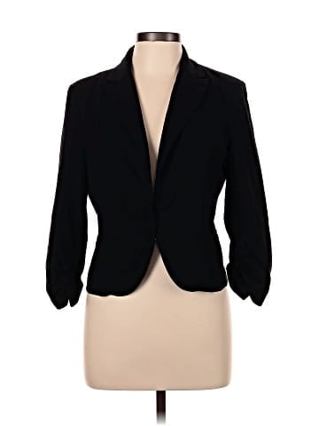 Amanda + Chelsea Blazer (view 1)