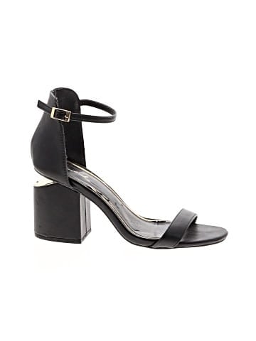 Qupid Heels (view 1)