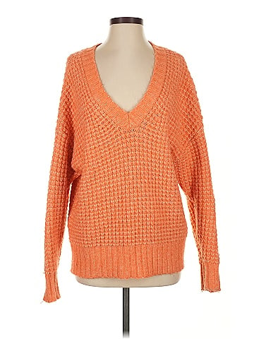 American Eagle Outfitters Pullover Sweater (view 1)