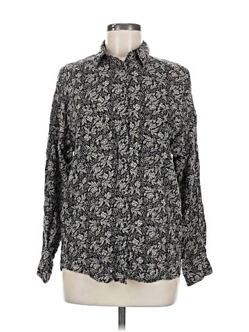 Outback Red Long Sleeve Button-Down Shirt (view 1)