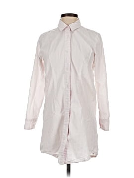 Gap Outlet Long Sleeve Button Down Shirt