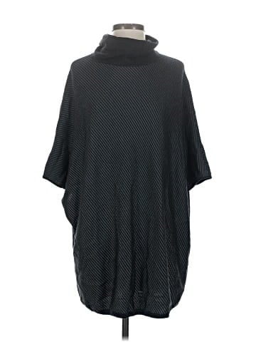 St. John Poncho (view 1)