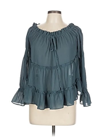 Sun & Shadow 3/4 Sleeve Blouse (view 1)