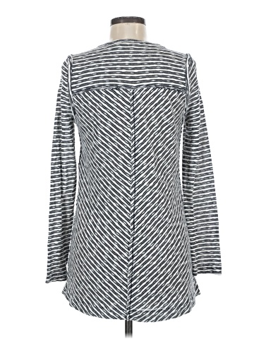 Lucy & Laurel Long Sleeve Top (view 2)