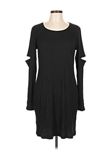MTWTFSS Weekday Casual Dress (view 1)