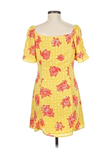 Lost + Wander Casual Dress (view 2)