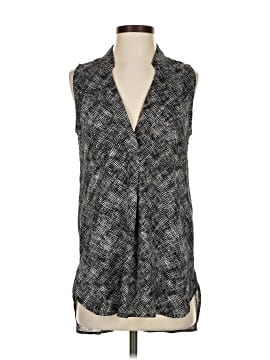 Banana Republic Sleeveless Button Down Shirt