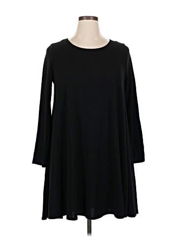 Karen Kane Casual Dress (view 1)
