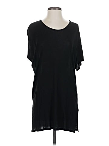 Elie Tahari Short Sleeve T-Shirt (view 1)