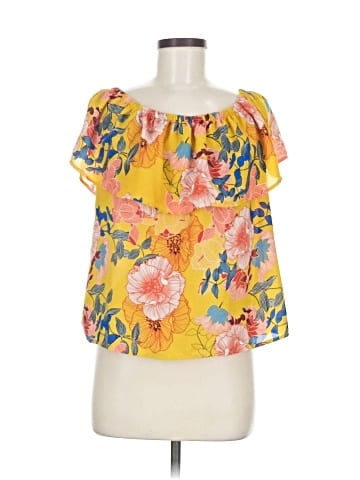 Lily White Short Sleeve Blouse (view 1)