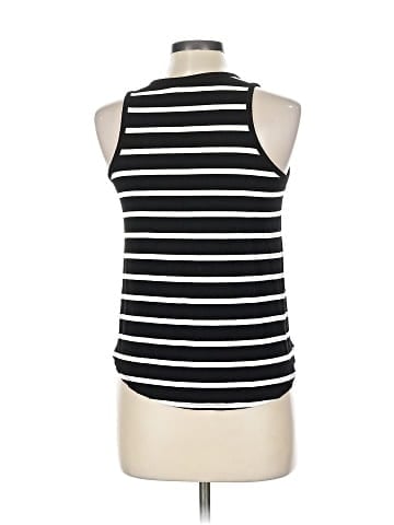 Akemi + Kin Sleeveless T-Shirt (view 2)