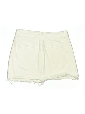 Elleven Shorts (view 2)
