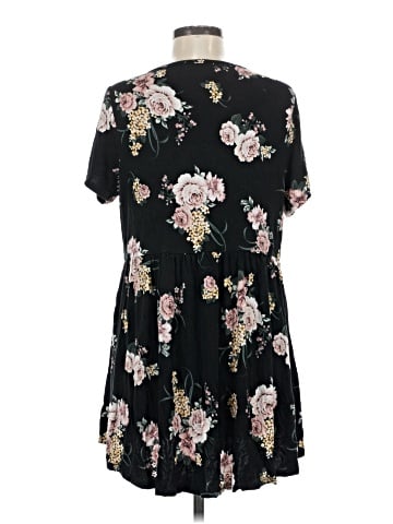 Torrid Short Sleeve Blouse (view 2)