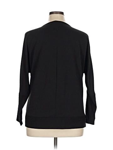 Hot Kiss Long Sleeve Top (view 2)