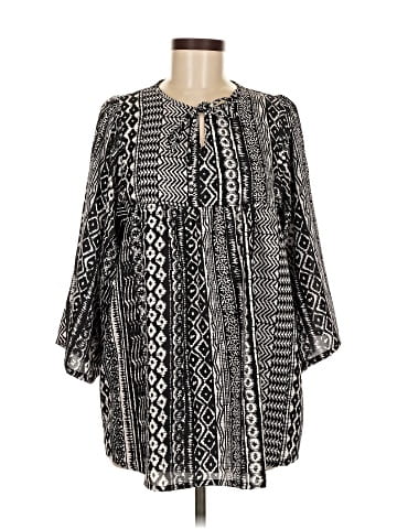 Fashion Fuse 3/4 Sleeve Blouse (view 1)