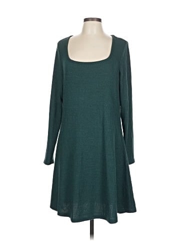 Old Navy Casual Dress (view 1)
