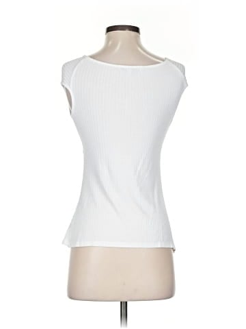 Red Haute Sleeveless Blouse (view 2)